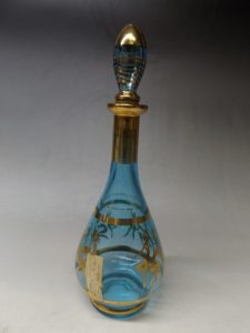ボヘミアグラス 綺麗なブルーと金彩の洋酒ボトル 高さ30cm 酒瓶